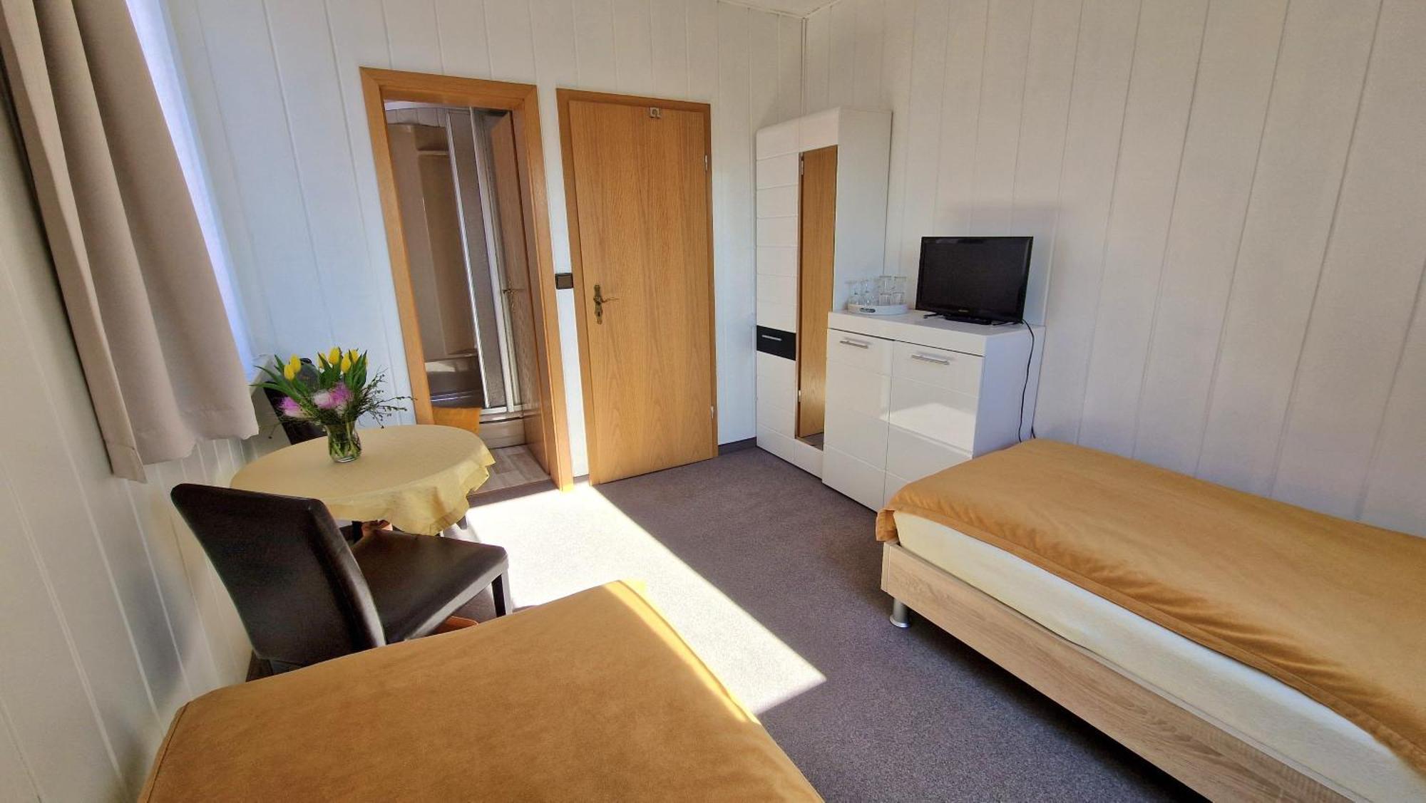 Pension Am Kirschberg Веймар Экстерьер фото