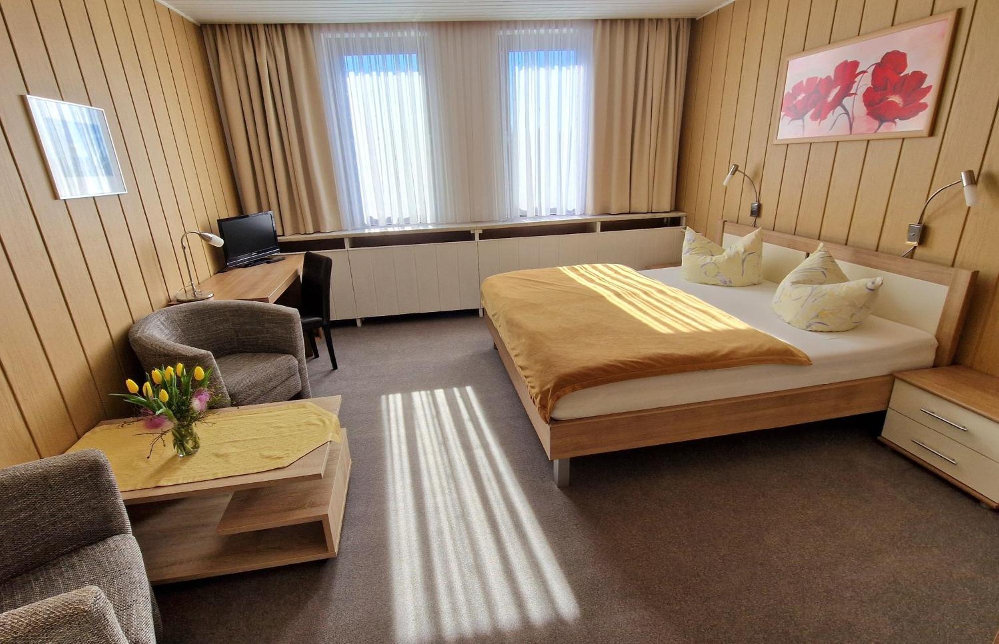Pension Am Kirschberg Веймар Экстерьер фото