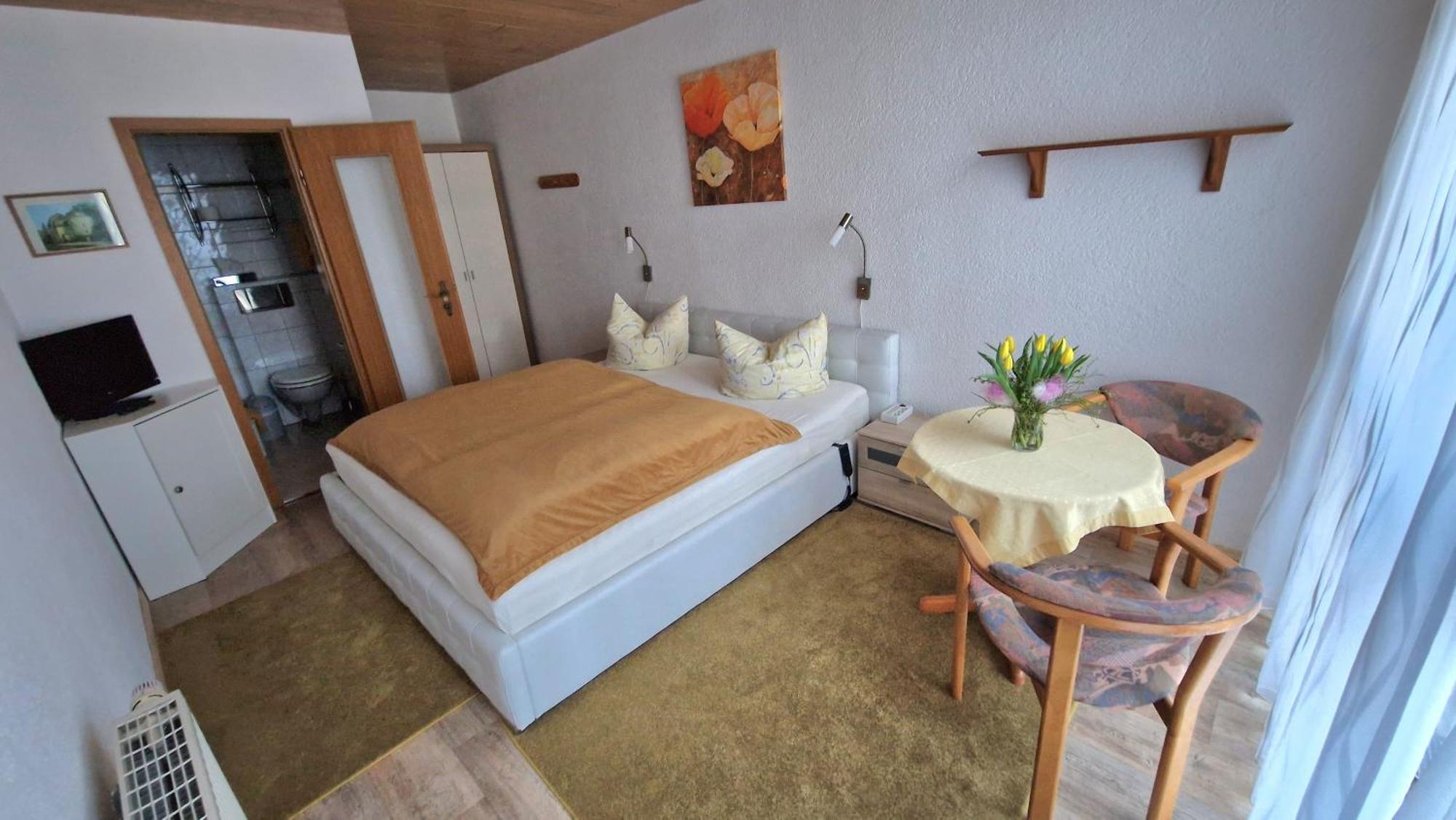 Pension Am Kirschberg Веймар Экстерьер фото